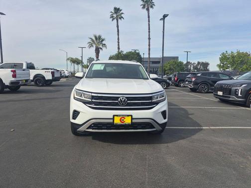 2022 Volkswagen Atlas 2.0T SE w/Technology 4MOTION