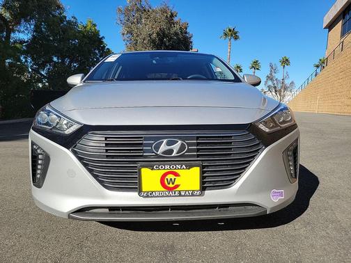 2019 Hyundai IONIQ Plug-In Hybrid Limited