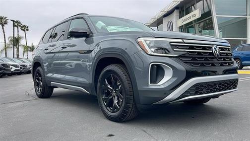 2025 Volkswagen Atlas 2.0T Peak Edition