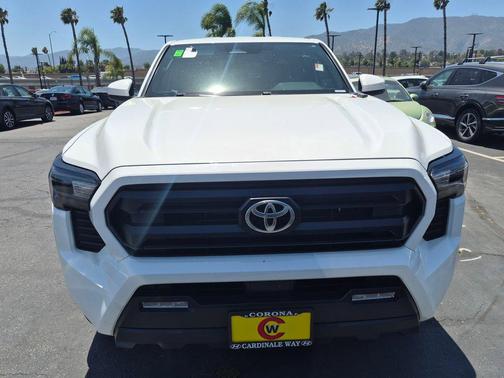 Ice 2025 Toyota Tacoma SR5