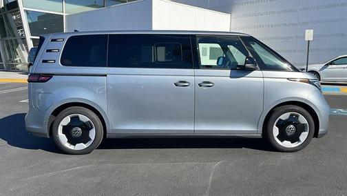 2025 Volkswagen ID. Buzz Pro S