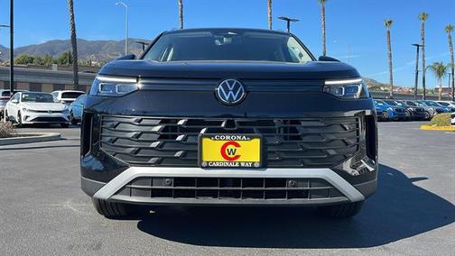 2025 Volkswagen Tiguan 2.0T SE