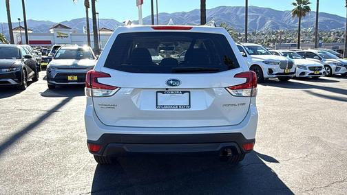 2021 Subaru Forester Base