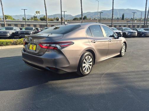 Predawn Gray Mica 2022 Toyota Camry LE