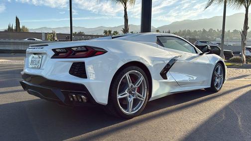 2025 Chevrolet Corvette Stingray w/1LT