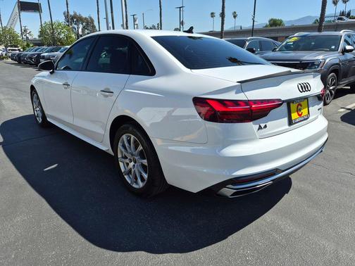 2023 Audi A4 40 Premium