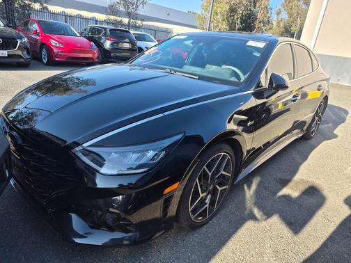 Phantom Black 2022 Hyundai SONATA N Line