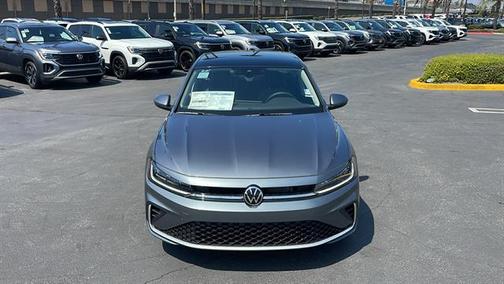 2025 Volkswagen Jetta 1.5T SE