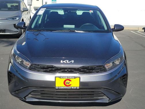 2023 Kia Forte LX
