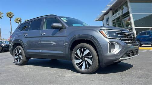 2025 Volkswagen Atlas 2.0T SE w/Technology 4MOTION