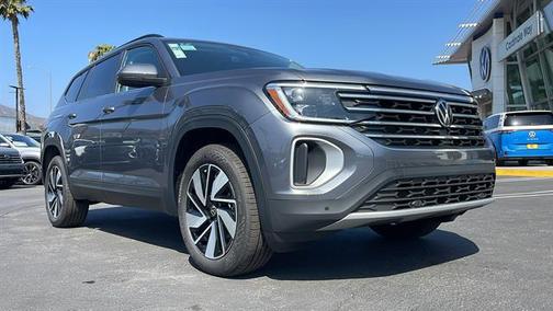 2025 Volkswagen Atlas 2.0T SE w/Technology 4MOTION