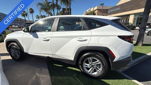 2025 Hyundai TUCSON SE