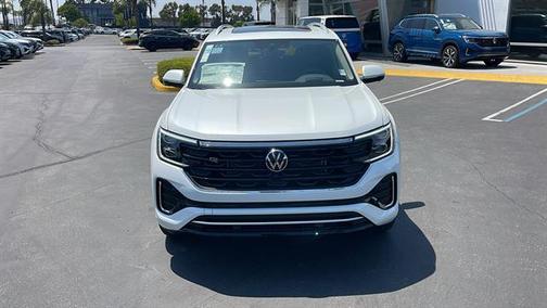 2025 Volkswagen Atlas 2.0T SEL Premium R-Line 4MOTION