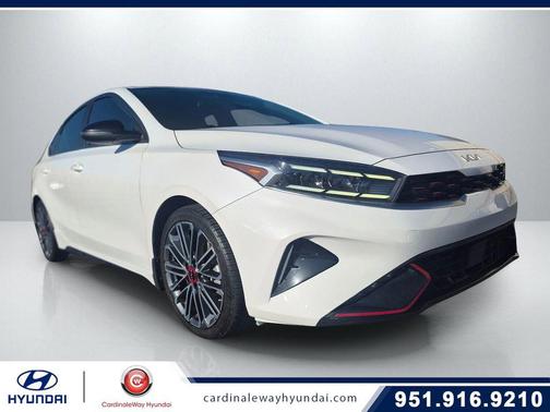 Snow White Pearl 2024 Kia Forte GT