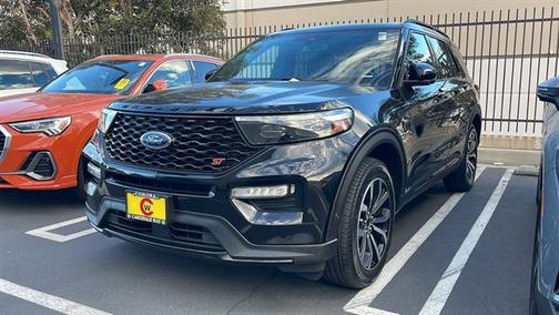 2021 Ford Explorer ST