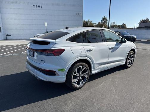 Glacier White 2023 Audi Q4 e-tron Sportback Prestige 50 quattro