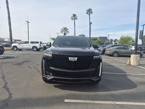 2022 Cadillac Escalade ESV Sport