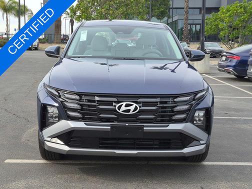 2025 Hyundai TUCSON SE