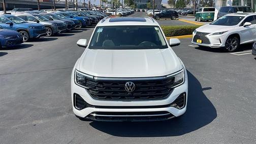 2025 Volkswagen Atlas 2.0T SEL Premium R-Line 4MOTION