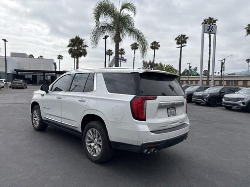 White Frost 2021 GMC Yukon Denali