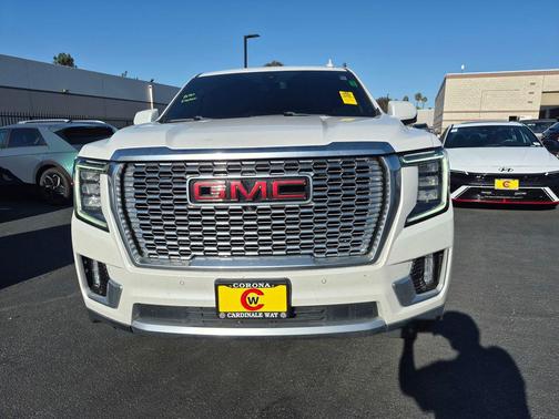White Frost 2021 GMC Yukon Denali