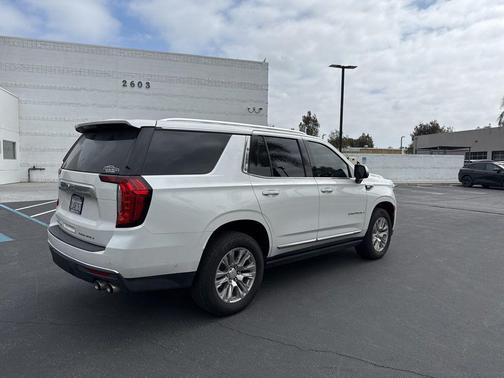 White Frost 2021 GMC Yukon Denali