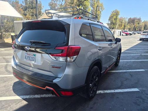 Ice Silver Metallic 2019 Subaru Forester Sport