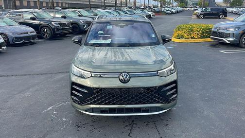 2026 Volkswagen Tiguan 2.0T SEL R-Line 4MOTION