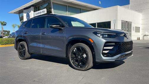 2025 Volkswagen Tiguan 2.0T SE R-Line Black 4MOTION