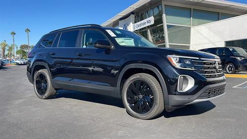 2026 Volkswagen Atlas 2.0T SE w/Technology 4MOTION