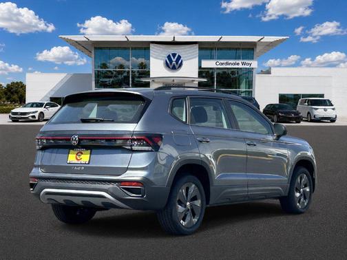 Platinum 2026 Volkswagen Taos S
