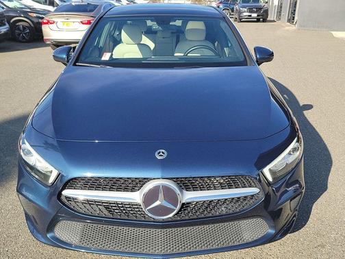 2022 Mercedes-Benz A-Class A 220