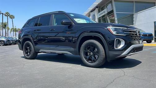 2025 Volkswagen Atlas 2.0T Peak Edition