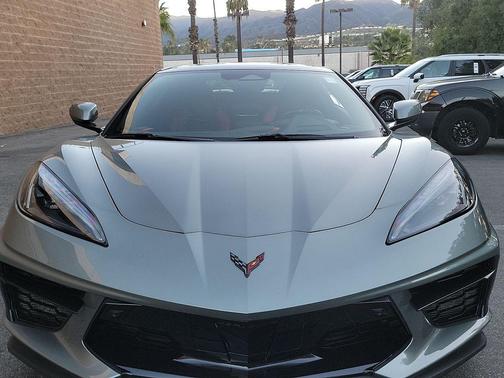 2024 Chevrolet Corvette Stingray w/2LT