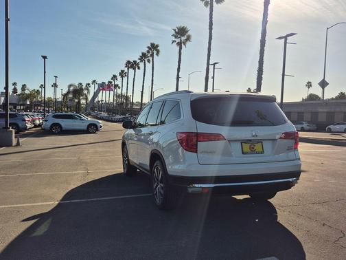 2018 Honda Pilot Elite