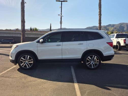 2018 Honda Pilot Elite