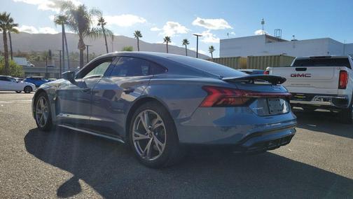 2024 Audi e-tron GT Premium Plus quattro