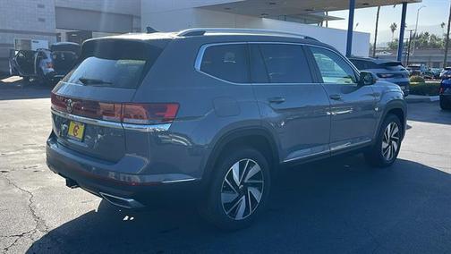 2025 Volkswagen Atlas 2.0T SEL