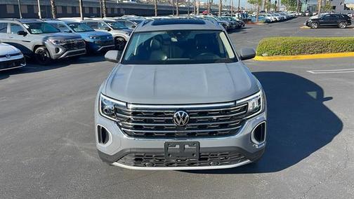 2025 Volkswagen Atlas 2.0T SEL