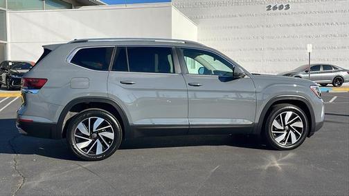 2025 Volkswagen Atlas 2.0T SEL