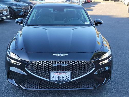 2025 Genesis G70 2.5T RWD