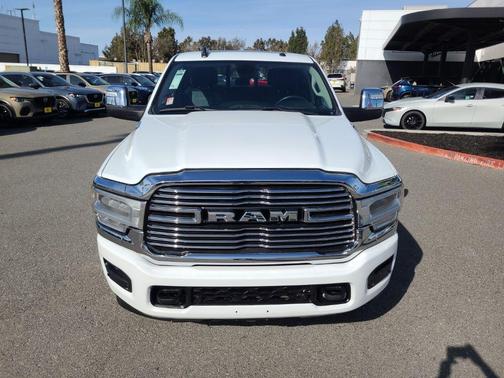 2023 RAM 2500 Laramie Crew Cab 4x4 6'4' Box