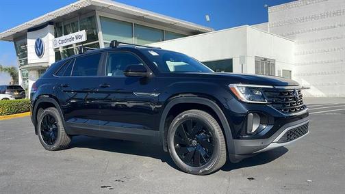 2026 Volkswagen Atlas Cross Sport 2.0T SE w/Technology 4MOTION