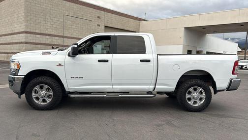 2023 RAM 2500 Big Horn Crew Cab 4x4 6'4' Box