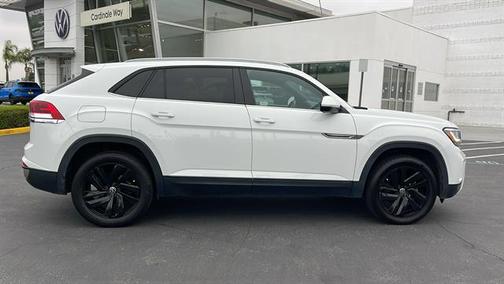 2021 Volkswagen Atlas Cross Sport 3.6L V6 SE w/Technology
