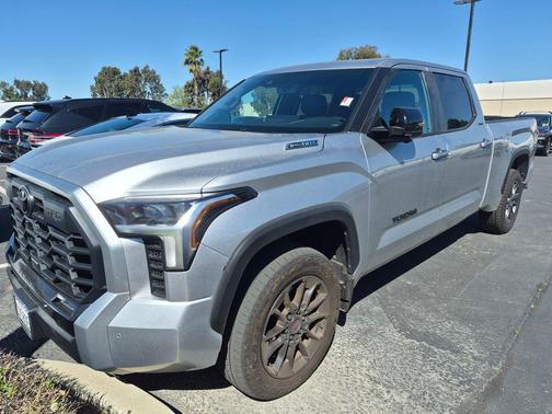 2025 Toyota Tundra Hybrid Limited