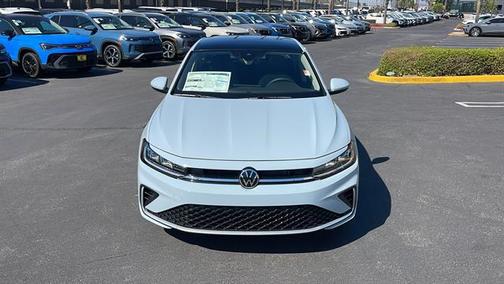2025 Volkswagen Jetta 1.5T SE