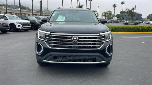 2025 Volkswagen Atlas 2.0T SE w/Technology 4MOTION