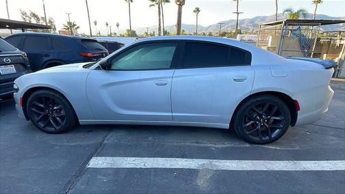 2020 Dodge Charger SXT