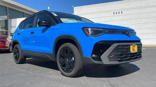 2025 Volkswagen Taos 1.5T SE Black